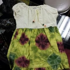 花柄ワンピース100のサムネイル
