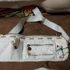 LeSportsac ウエストバッグ ボディバッグ ウエストポーチのサムネイル
