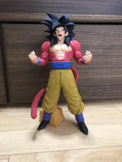 ドラゴンボール 孫悟空スーパーサイヤ人4フィギュアのサムネイル