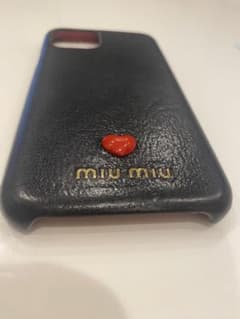 miu miu 携帯ケースのサムネイル