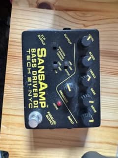 TECH 21 SansAmp Bass Driver DI ベースエフェクターのサムネイル