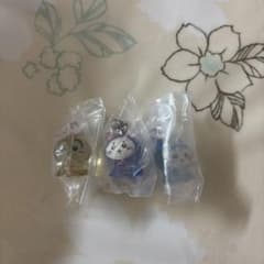 ちいかわ めじるしアクセサリー3 うさぎ・古本屋・ハチワレ 3個セットのサムネイル