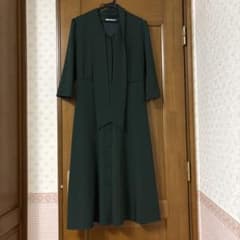 overE ボウタイワンピース ダークグリーン 90サイズのサムネイル