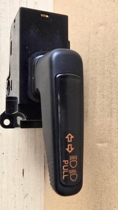 FC3S、ウィンカースイッチ、前期、後期。 FC3S、ウィンカースイッチ、前期、後期。 - メルカリ