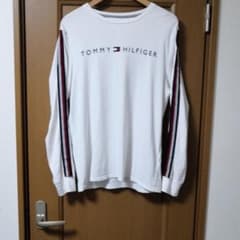 TOMMY HILFIGER ロンＴのサムネイル