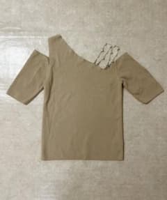 新品未使用【定価5,940円】Tシャツ カットソー トップスのサムネイル