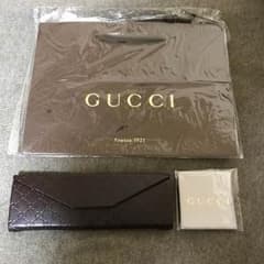 GUCCI メガネケースのサムネイル