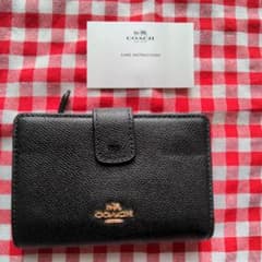 コーチ　二つ折り財布　黒　新品未使用のサムネイル