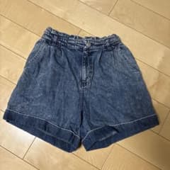 ケミカルウォッシュ デニムショートパンツのサムネイル