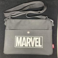MARVEL サコッシュ ショルダーバッグ ブラックのサムネイル