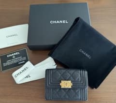 CHANEL ボーイシャネル　キルティング 三つ折り財布　濃紺 CHANEL ボーイシャネル キルティング 三つ折り財布 濃紺 - メルカリ