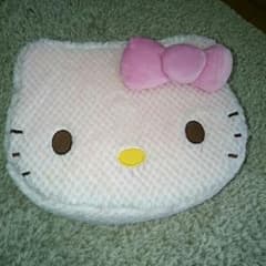 るーママ様専用【新品】子供用キティちゃんイスのサムネイル