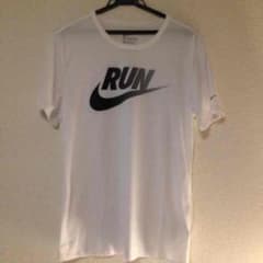 ナイキ Tシャツのサムネイル