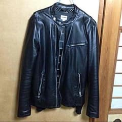 美品。値下げしました。ライダースジャケットのサムネイル