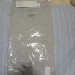 GU VネックTシャツ グレー Lのサムネイル