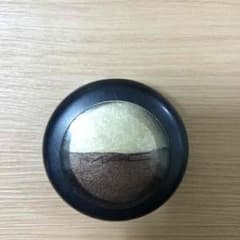 MAC アイシャドウのサムネイル