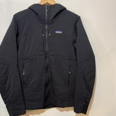 17年製patagonia ナノエアフーディー 黒 中綿 lost arrow 17年製patagonia ナノエアフーディー 黒 中綿 lost arrow - メルカリ
