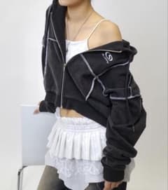 WHO'S WHO gallery ジップアップパーカー ブラック 黒 リメイクのサムネイル