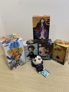 鬼滅の刃フィギュアセット　おまけ付きのサムネイル