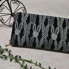 ミナペルホネン ＊ pomppia ＊ ハンドメイド 長財布のサムネイル