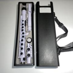 プラスチック製フルートNUVO Student Flute 2.0のサムネイル