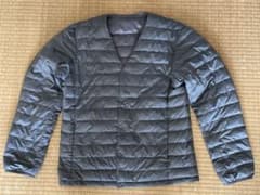 UNIQLO ダウンジャケット グレーのサムネイル