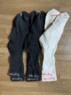 靴下　シュプリーム　3セット　古着のサムネイル