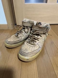 Nike Air Force 1 ハイカットブラウンのサムネイル
