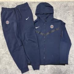 NIKE tech fleece PSG ナイキ　テックフリース　セットアップ NIKE tech fleece PSG ナイキ テックフリース セットアップ - メルカリ