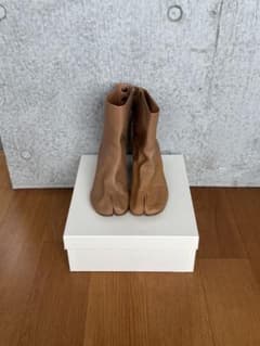 【着用短時間２回のみ】Maison Margiela tabi 37 タン 着用短時間2回のみ】Maison Margiela tabi 37 タン - メルカリ