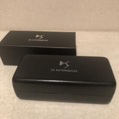 DS AUTOMOBILES  靴磨きセットノベルティのサムネイル