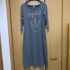 ロングワンピースのサムネイル