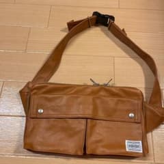 PORTER キャメル ボディバッグ  ショルダーバッグのサムネイル