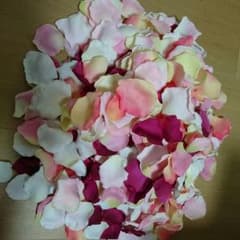 フラワーシャワー造花 約500枚のサムネイル