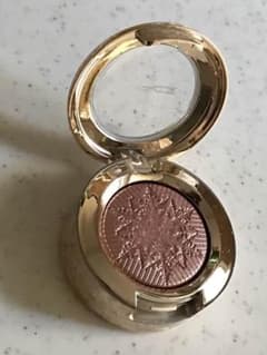 MAC マック スノーボール アイシャドウ イッツ スノーイング - メルカリ