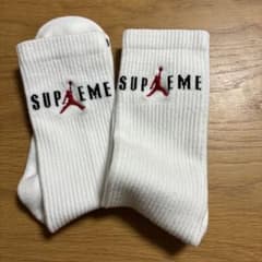 【新品未使用】Supreme Jordanソックス 1足 23-25のサムネイル