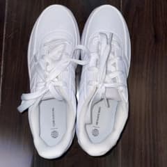 adidas ホワイト スニーカー 23cmのサムネイル