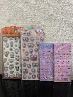 【正規品】チェゴシム×サンリオ　タイルシール　ぷくっとシール　4点セット　キティのサムネイル