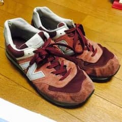 ニューバランス574のサムネイル