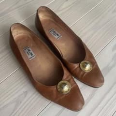 CELINE セリーヌ ゴールド金具 フラットパンプス ブラウンのサムネイル