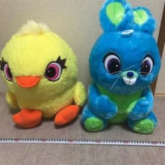 トイストーリー4   ダッキー&バニー ギガジャンボぬいぐるみ セットのサムネイル