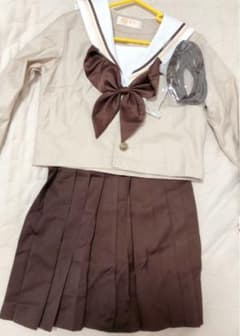 女子高生　制服　セーラー服　コスプレのサムネイル
