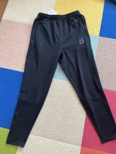 ルースイソンブラ パンツ LL 【未使用】のサムネイル