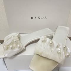 RANDA ランダ パール サンダル ミュールのサムネイル