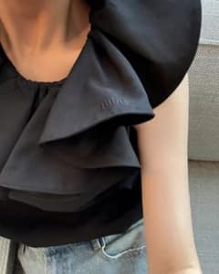 タグ付き正規品＊ Bibiy DOROTHY RIBBON TOP - メルカリ