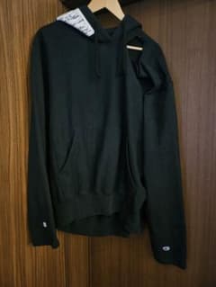 VETEMENTS × Champion コラボ ダメージパーカー 黒 L - メルカリ