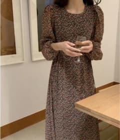 ABITOKYO 映えワンピースのサムネイル