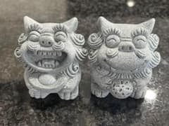 【新品】 2個セット インテリア 石のシーサーくん 置物 インテリア 沖縄のサムネイル