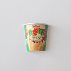 Calbee じゃがりこ サラダ味 マグネット