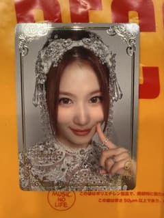 misamo PLAY タワレコラキドロ箔押し サナ - メルカリ